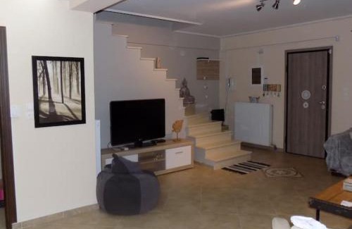 Bralos House | Nikos House Megara