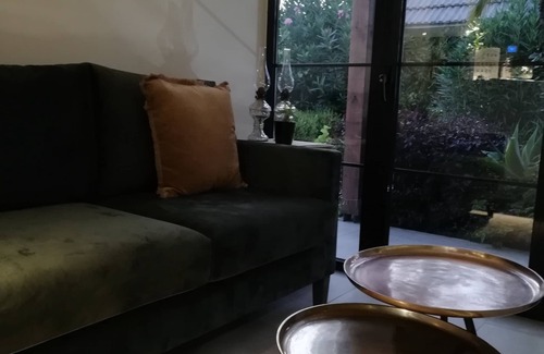 Theologos Hotel | Nikos Ikies