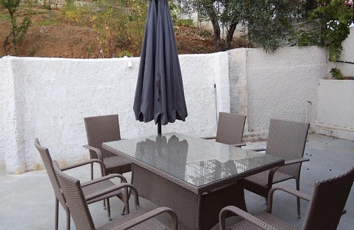 Troulos House | Nikos Victoria