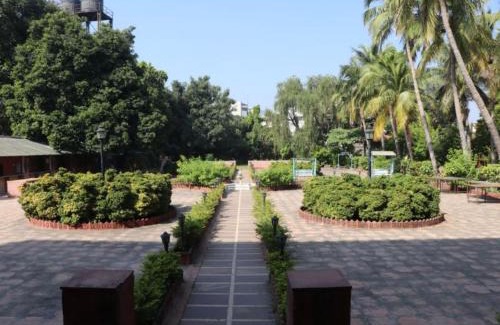 Bhavnagar Hotel | Nilambag Palace Hotel