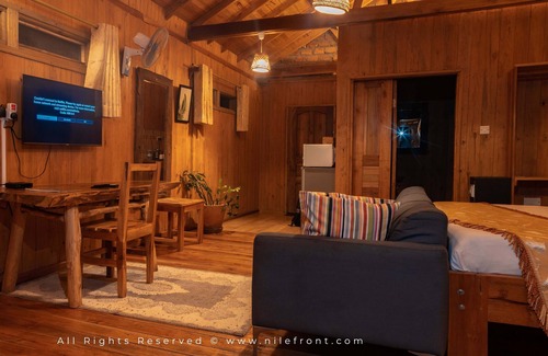 Jinja Bed & Breakfast | Nile Front Cottages