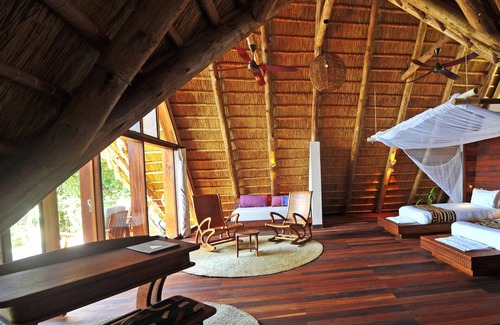 Kampala Cabin | Nile Safari Lodge