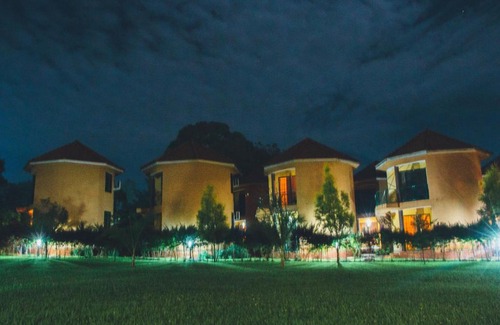Jinja Hotel | Nile Village Hotel & Spa