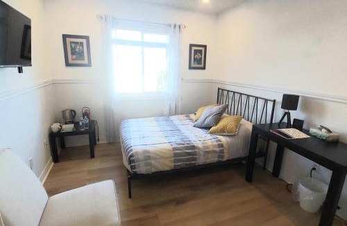 Guelph House | Nimo Homestay