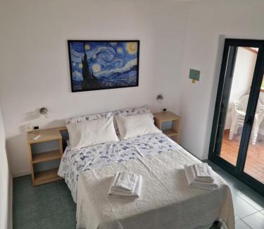 Sant'Andrea Apostolo dello Ionio Apartment | Nina's house ulivo sul mare a 300 mt dal mare
