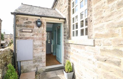 Birchover House | Nine Ladies
