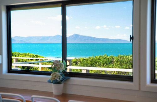 Dolphin Sands House | Nine Mile Beach House