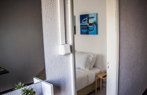 Furadouro House | Nine Senses Guest House