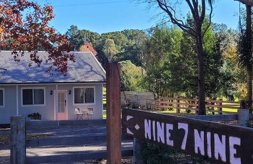 Nana Glen Cottage | nine7nine - animal feeding, creek, pedal cart track. Family-Friendly Cottage.