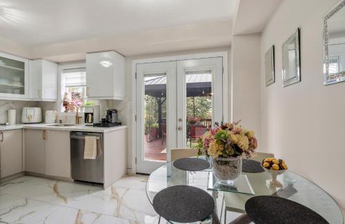 Watertown House | Ninos place