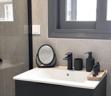 Agii Theodori Apartment | Niobe Χαλάρωση με στυλ στο κέντρο Αγίων Θεοδώρων