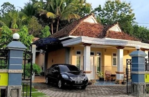 Sarongan House | Nirmala Homestay