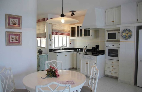 Puerto Naos Apartment | Nisamar 3b, Puerto de Naos, Spanien