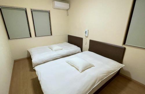 Satsumasendai House | Nishikata Beach House 1 -西方海岸貸別荘 壱号-