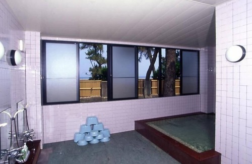 Futami House | Nisshokan