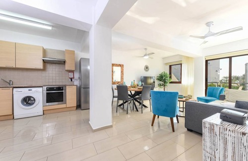Ayia Napa Apartment | Nissi Beach Apartment 1 - 3 bedroom apartment close to Nissi Beach