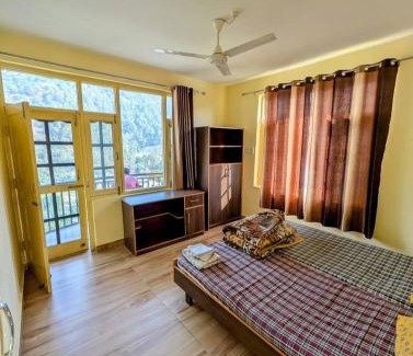 Rewalsar House | Nitin Home Stay