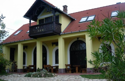 Kisharsany Bed & Breakfast | Nitt Pince és Panzió