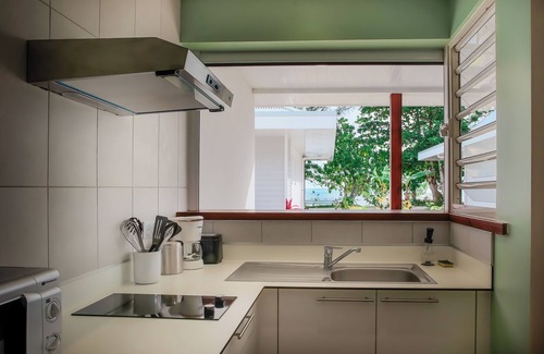 Hauru Hotel | Niu Beach Hotel Moorea