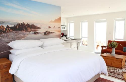 Betty's Bay Apartment | Nivenia Beach House