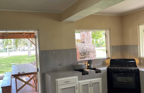 Nizao Villa | NizaoBeachLodge+SeaView+Cozy+3Br-8Px-4Bds-FrontBeach-WiFi-BBQ