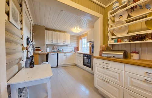 Ustaoset Cabin | nJohnsbu - unique log cabin, Ustaoset