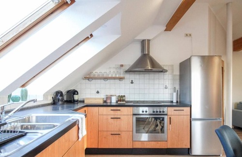 Neckarsulm Apartment | nJoy! Sunny & Central - Queensize - Coffee