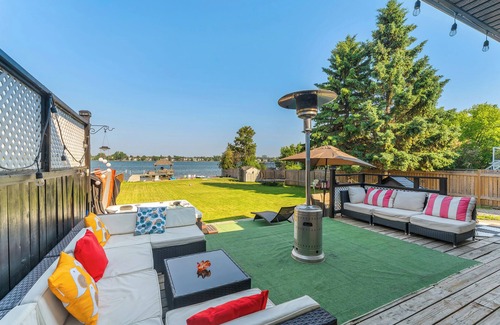 Chestermere Cottage | NK PARADISE - Lakefront, Hot Tub, Covered Dock!