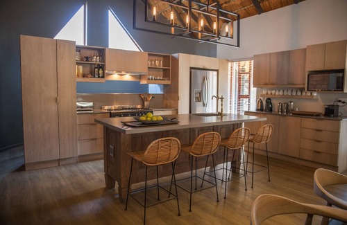 Pilanesberg National Park Cabin | Nkala Safari Lodge