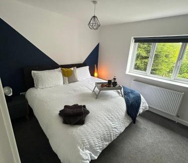Polesworth House | NKB Short Stays - home from home