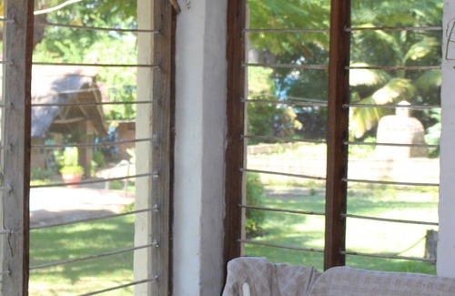 Nkope Mission Cabin | Nkhudzi Beach Lodge