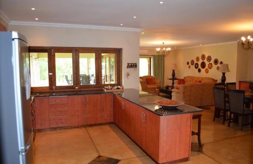 Manzini District Resort | Nkonyeni Lodge & Golf Estate