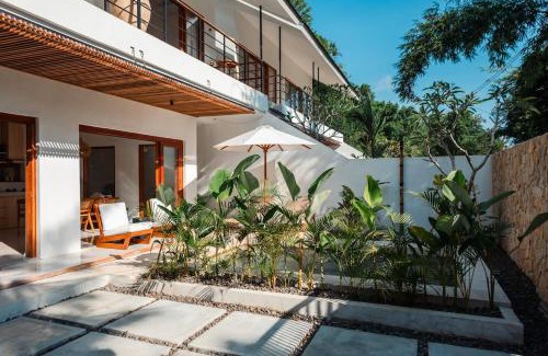 Kuta Villa | NMBR Four - New 2BR Stylish villa with private Pool & Garden