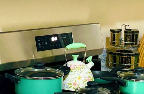 Greenville Condo | nModern 2BR w/Huge Gated Yard, Smart TVs + Patio Vibes!