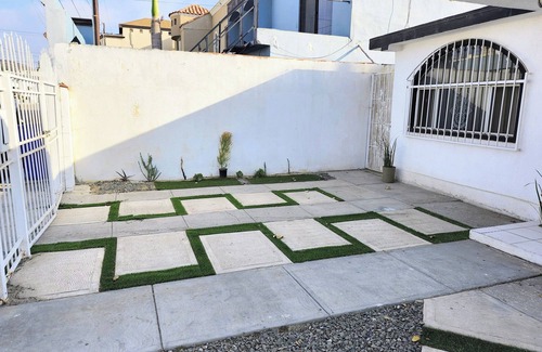 Valle Dorado House | nnComfortable 3-bdr 2-bth house in Ensenada, 7 mins from beach.