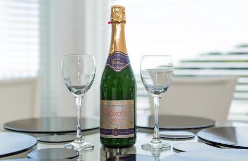 Ventnor Apartment | No. 1, Hambrough House