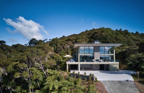 Totara North House | No.1Far North Whangaroa Luxury"Kauri Hill Estate" Lodge and Villa 8Pers.+staff