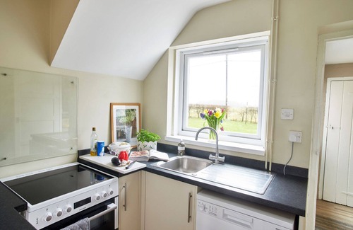 Swaffham Apartment | No 2 , Sparham Hall - sleeps 5 guests in 3 bedrooms