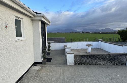 Gaerwen House | No 23 Snowdon View