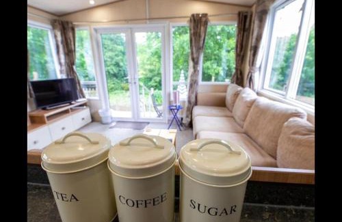 Hastings Resort | No 27 Coghurst Hall Hastings