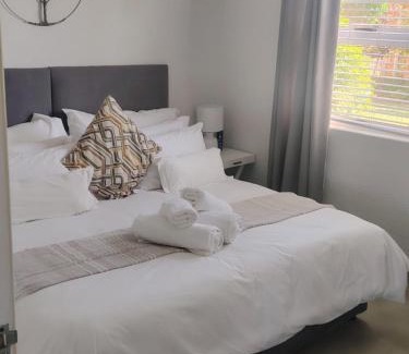 Trafalgar Apartment | No 3 Breakerview Bay