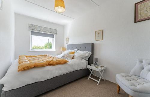 Swaffham House | No 3 , Sparham Hall - Norfolk Cottage Agency