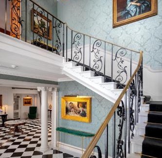 Knightsbridge Hotel | No. 30 Knightsbridge