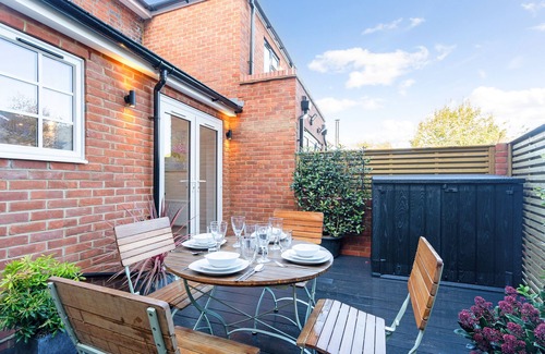 Winchester Cottage | No. 32 Upper High Street WestgateCottage