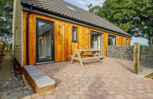 Foxley House | No.6 Deer Glade - Two Bedroom House, Sleeps 4