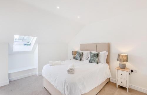 Felton House | No 7 - Cheltenham - Uk47936