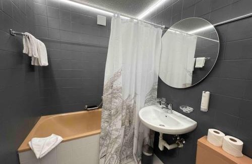 Unterseen Apartment | No.8 Boutique Apartment