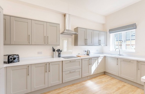 Felton Cottage | No 8 - Goodwood - UK47941