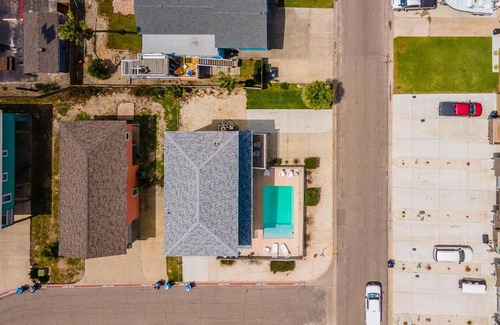 Sand Point House | No Agenda Hacienda