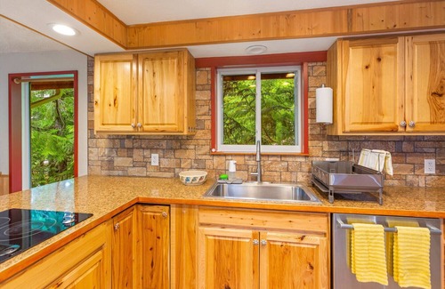Belfair House | No Better Place to Make Memories Than Lookout Cove